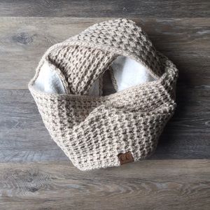 CC fur lined infinity scarf!  Last ONE!!