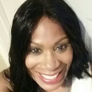 Meet your Posher, Sherry