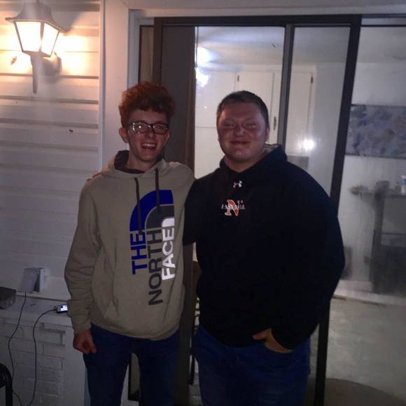 Meet your Posher, Grayson