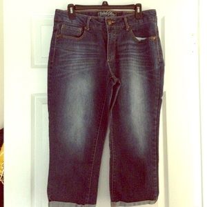 Women's size 14 Faded Glory Capris