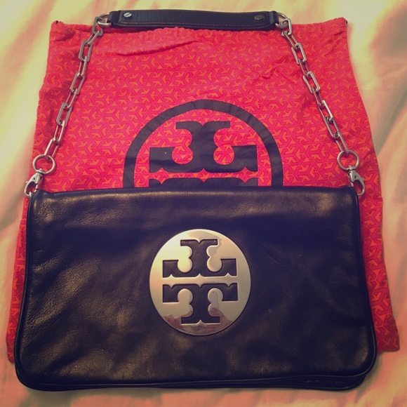 Tory burch black reva clutch