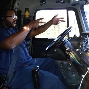 Meet your Posher, Johnny