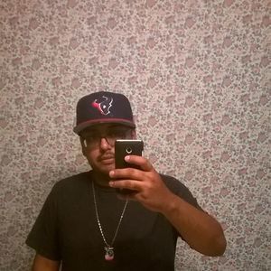 Meet your Posher, Ismael