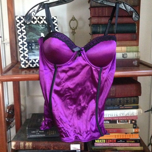 SOLD. Purple Corset with Boning - Picture 2 of 4