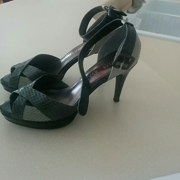 White house Black market shoes