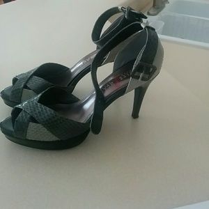 White house Black market shoes