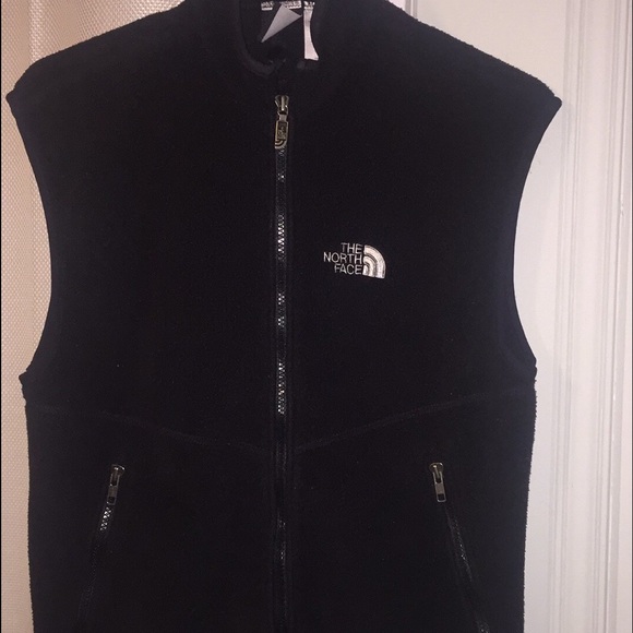 North face vest!!