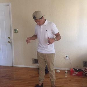 Meet your Posher, Agustin