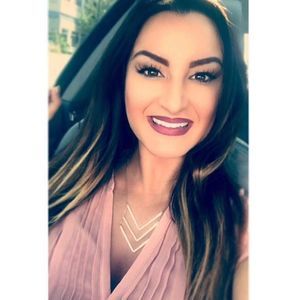 Meet your Posher, Arrow