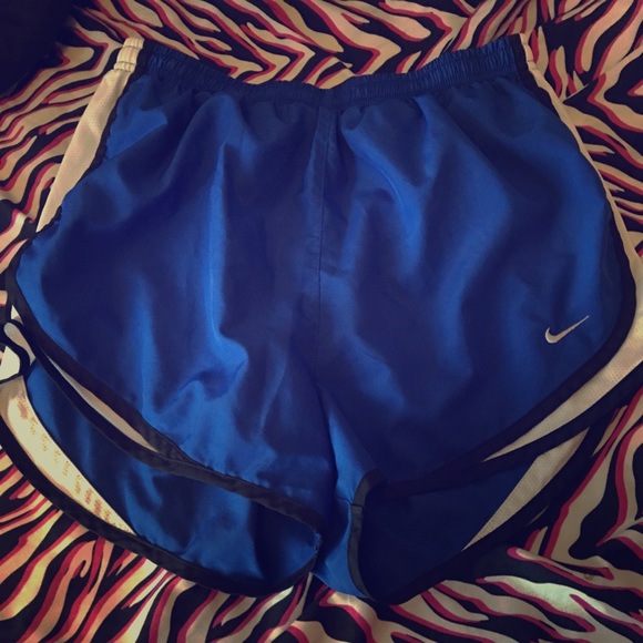 Nike shorts - Picture 1 of 1