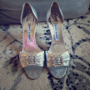 Manolo Blahnik D'orsay heels