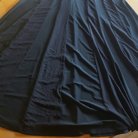 **SOLD**Long Sexy black dress - Picture 4 of 4