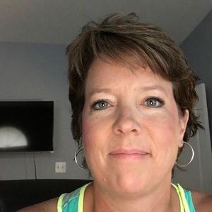 Meet your Posher, Kerri