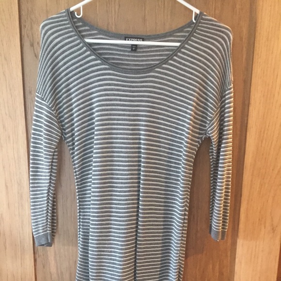 Asymmetrical hem tunic S