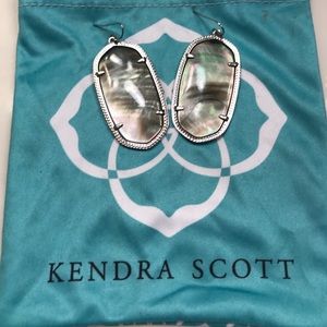 Kendra Scott Elle earrings