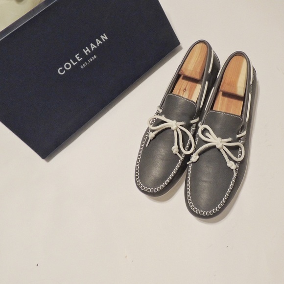 HP NWT Cole Haan 10M, 11M Loafers - Picture 7 of 8