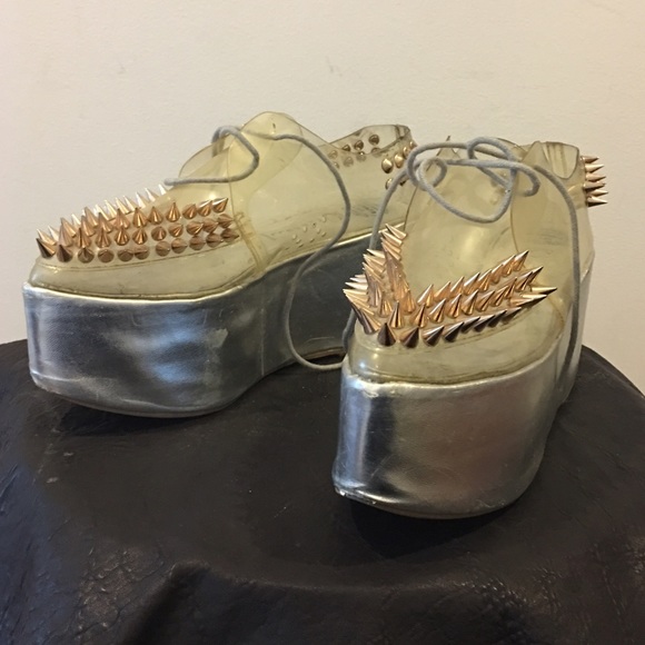 Jeffery Campbell Sting in Gold