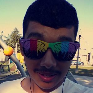 Meet your Posher, Alex