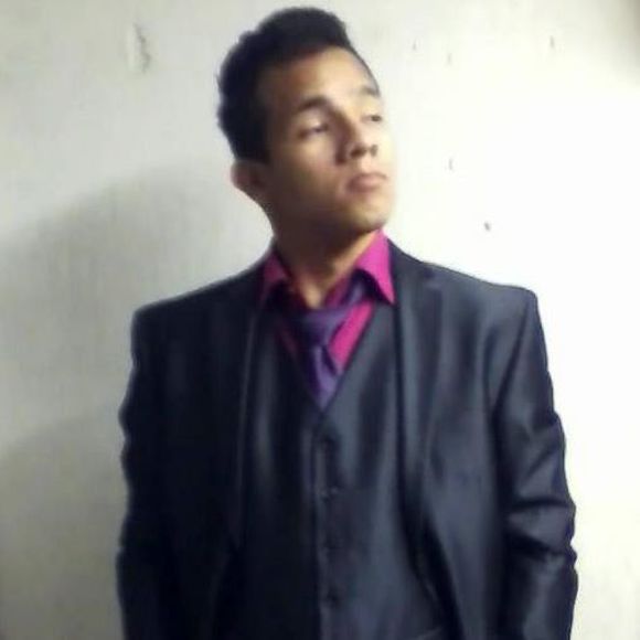 Meet your Posher, Rafael - Picture 1 of 1