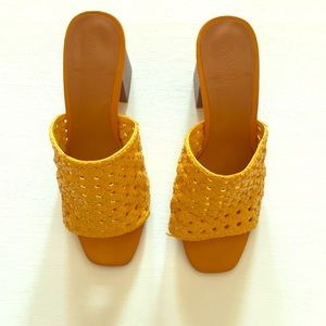 Brand new Zara shoes only worn once!!!