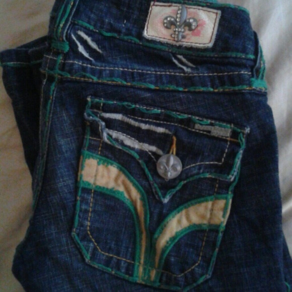 Jeans - Picture 2 of 3