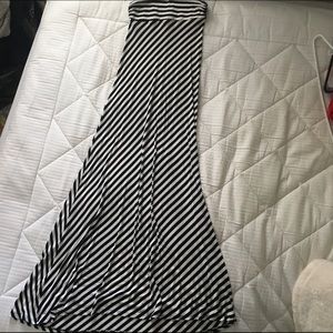 black and white stripe maxi skirt
