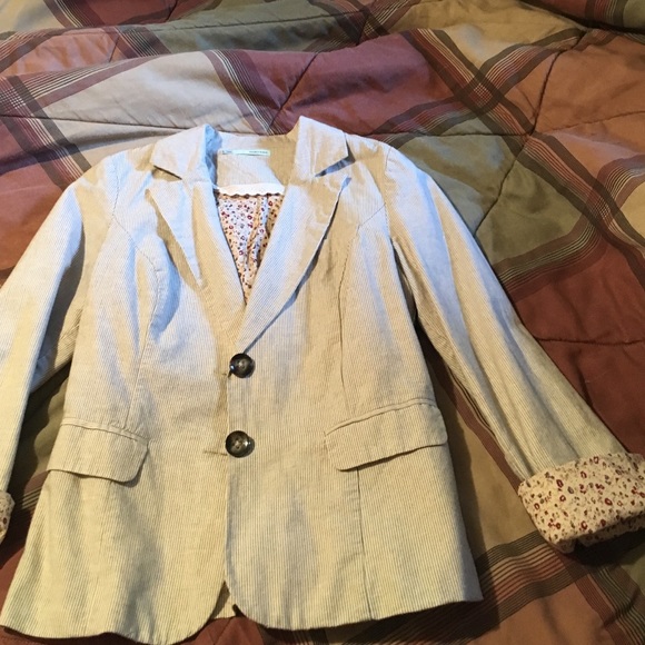 Pinstripe linen blazer