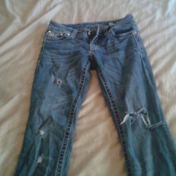 Jeans - Picture 3 of 3