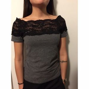 Top w/ Lace Yoke