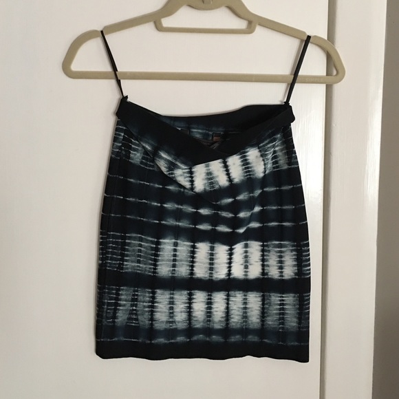 Bcbg Maxazria bandage skirt