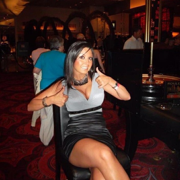 Meet your Posher, Loubna - Picture 5 of 6