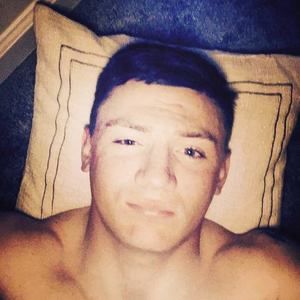 Meet your Posher, Lee