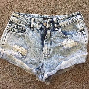 Short Shorts Size 23