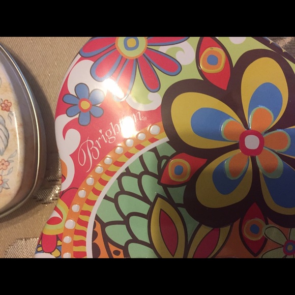 Brighton tin group - Picture 2 of 3