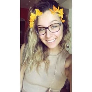 Meet your Posher, Cicily
