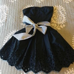 Super cute navy blue sun dress!