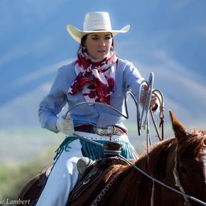 Meet your Posher, Justine