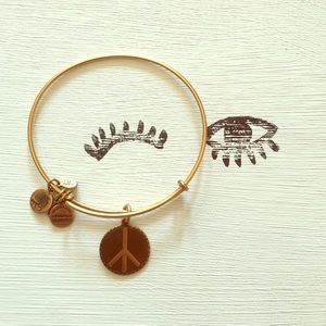 Alex & Ani peace sign bracelet!!