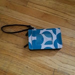 Thirty-one Wristlet