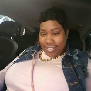 Meet your Posher, Shanieko