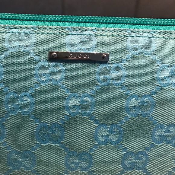 Gucci Small Bag - Picture 2 of 4