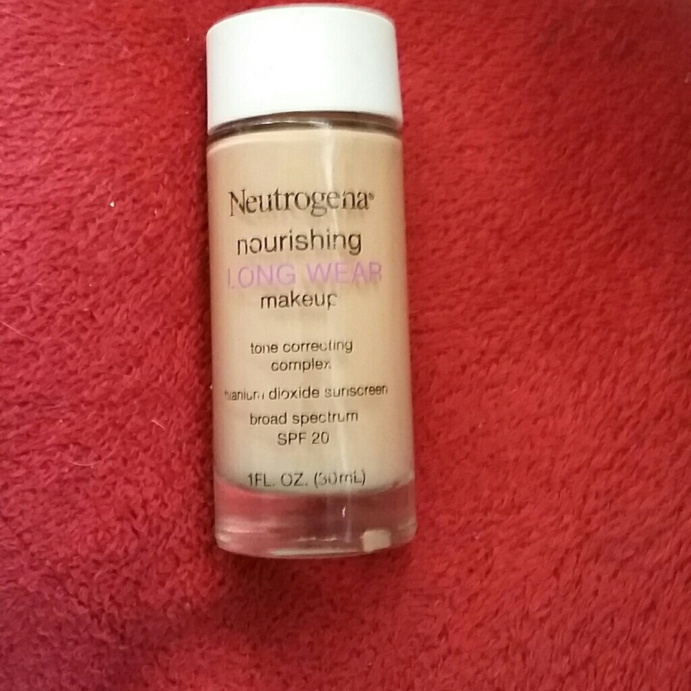 Neutrogena long wear makeup #30 buff