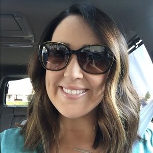 Meet your Posher, Karla