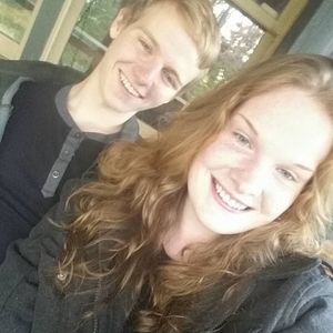 Meet your Posher, Carrie