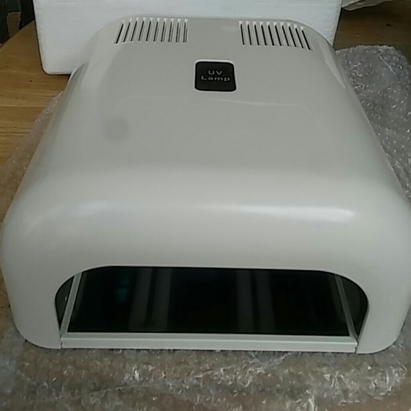 UV PROFESSIONAL MULTI-PURPOSE LAMP.