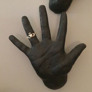 Claddagh ring (relationship)