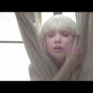 Meet your Posher, Ariane