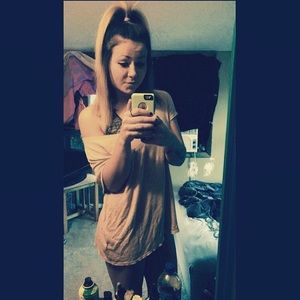 Meet your Posher, Hannah