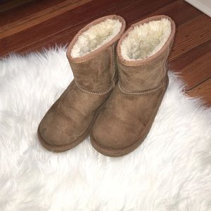 Uggs size 13
