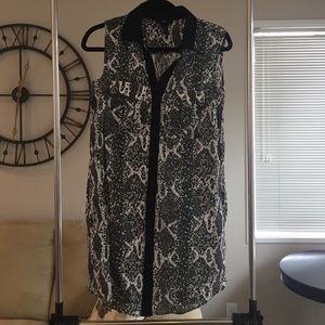 H&M snake skin print shirt dress. 6